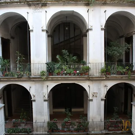Charming Apartment